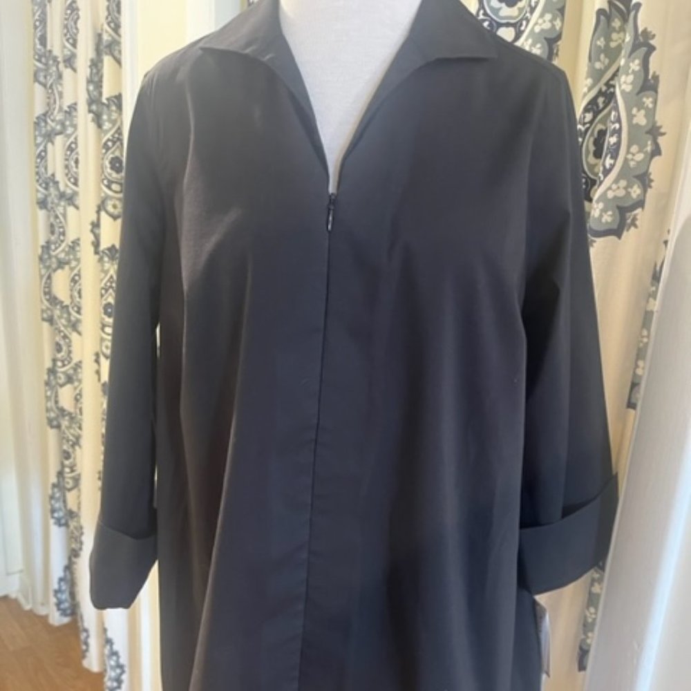 NWT Foxcroft Lydia Zip Tunic